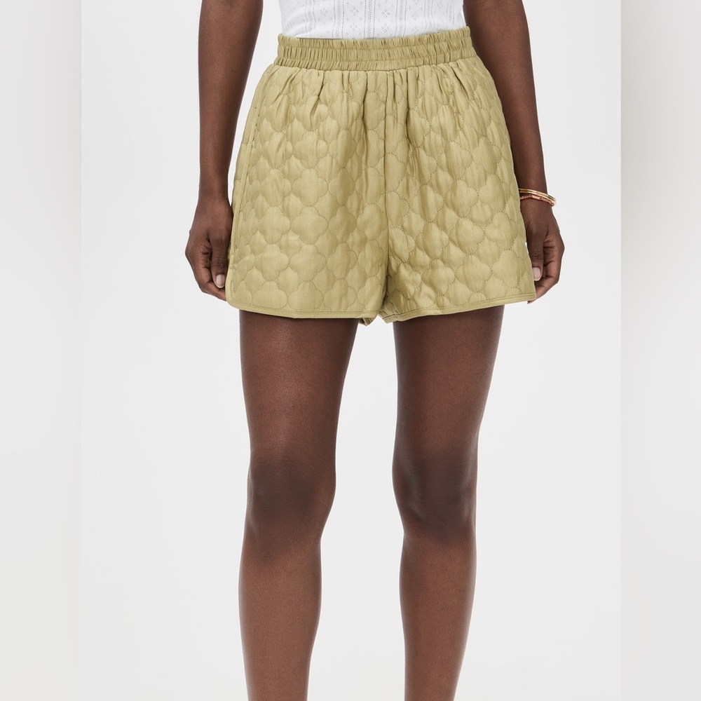 VRG GIRL Leo Shorts